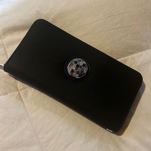 Style Dots wallet crossbody